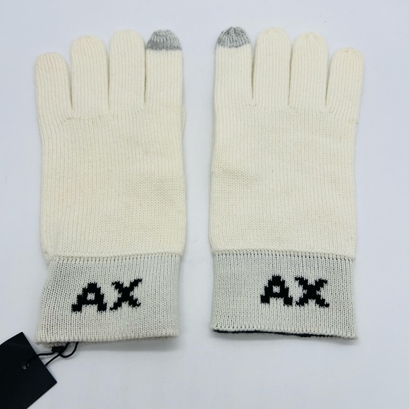 Armani Exchange Other - ARMANI EXCHANGE A/X MEN’S CREME COLORED KNIT GLOVES SIZE L/XL NWT